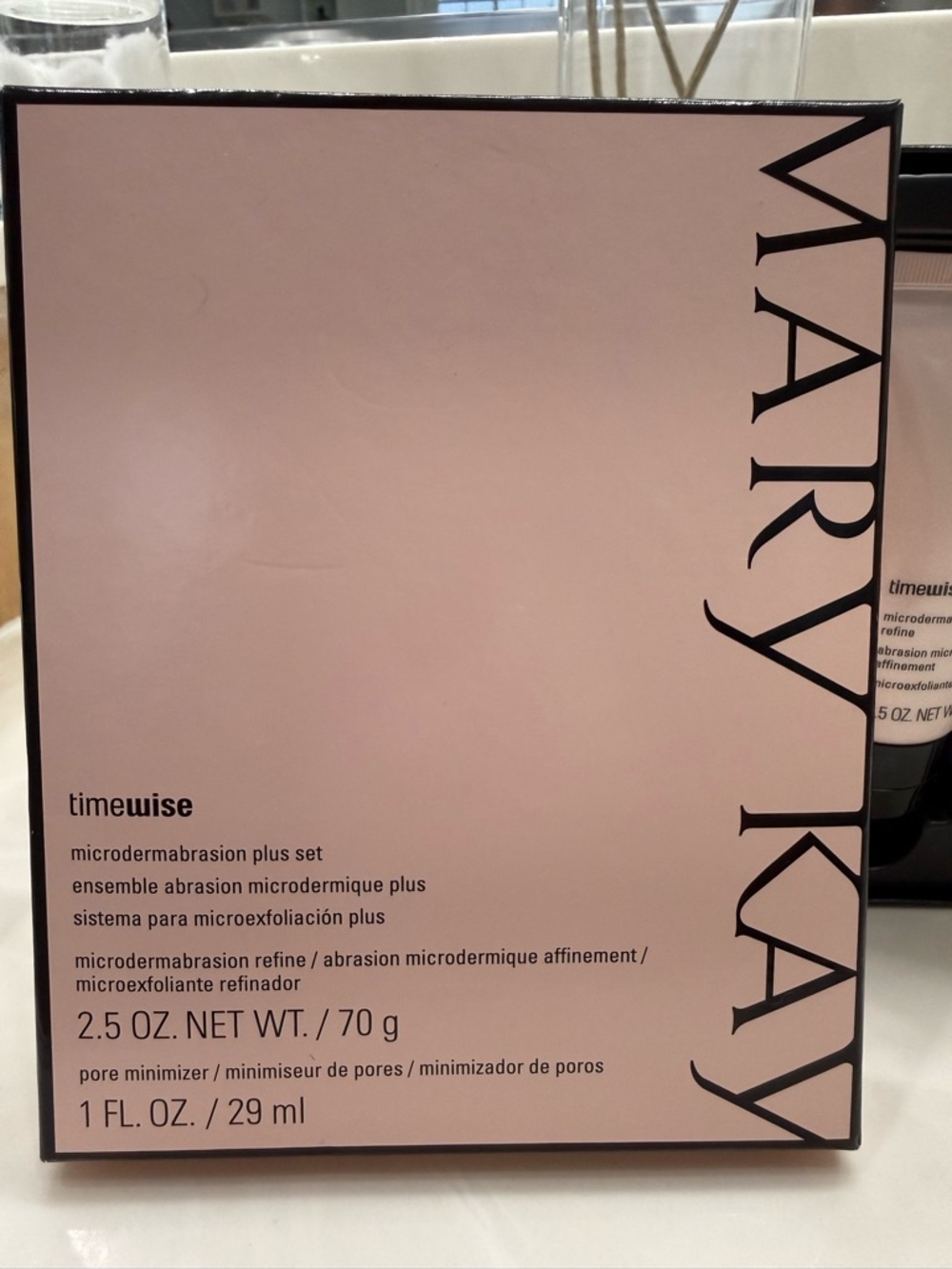 Mary Kay Timewise Microdermabrasion Plus Set - Picture 3 of 4